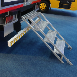 Slide Type Ladder
